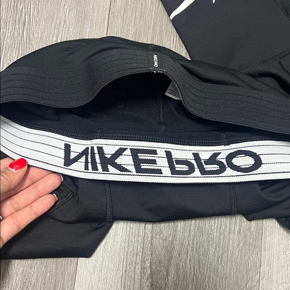 Nike Pro Dri Fit Mens leggings with a pocket / black / Size L - Picture 11 of 13